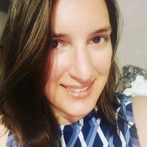 Meet your Posher, Mariah - Picture 1 of 1